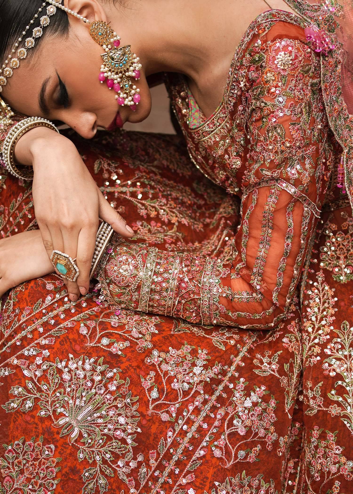 img_tammam_by_hussain_rehar_awwal_boutique