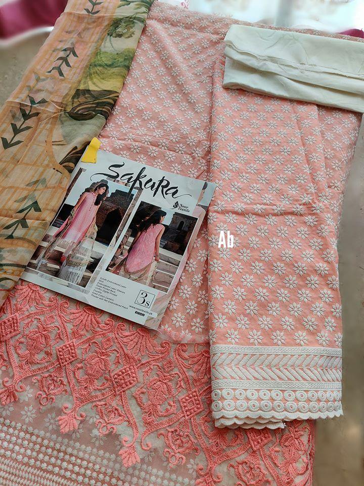 img_sakura_by_noor_textiles_lawn_open_pic_collection_awwal_boutique