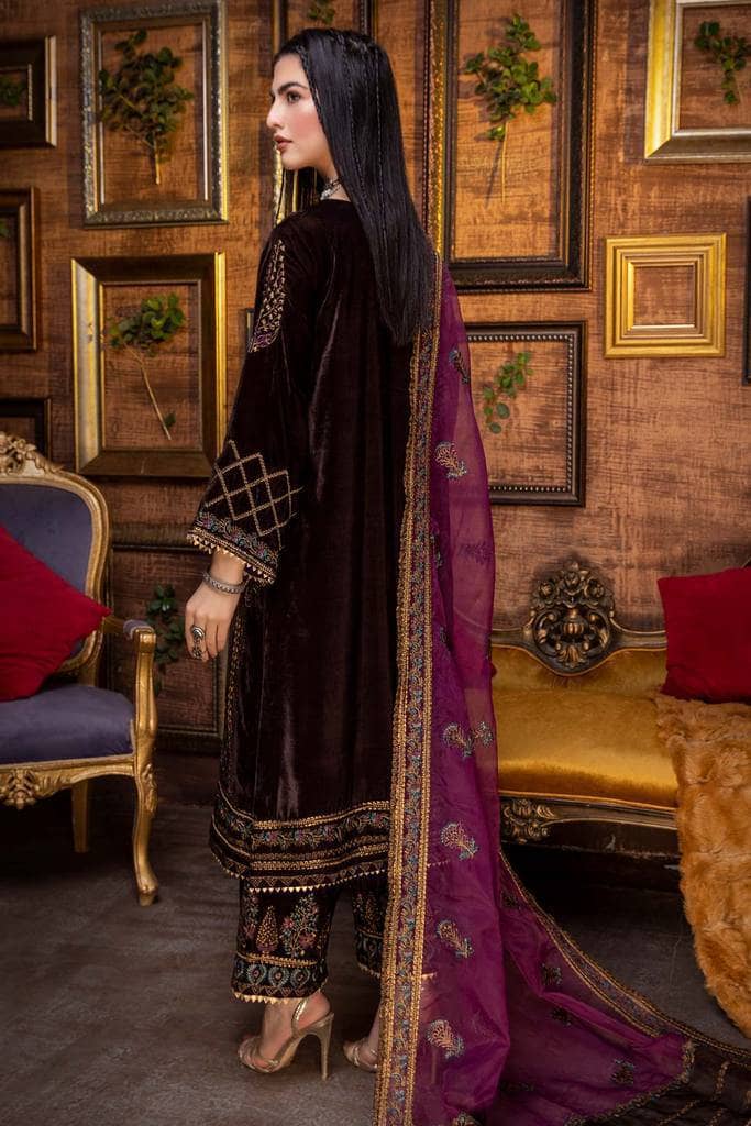 img_charizma_signora_velvet_awwal_boutique