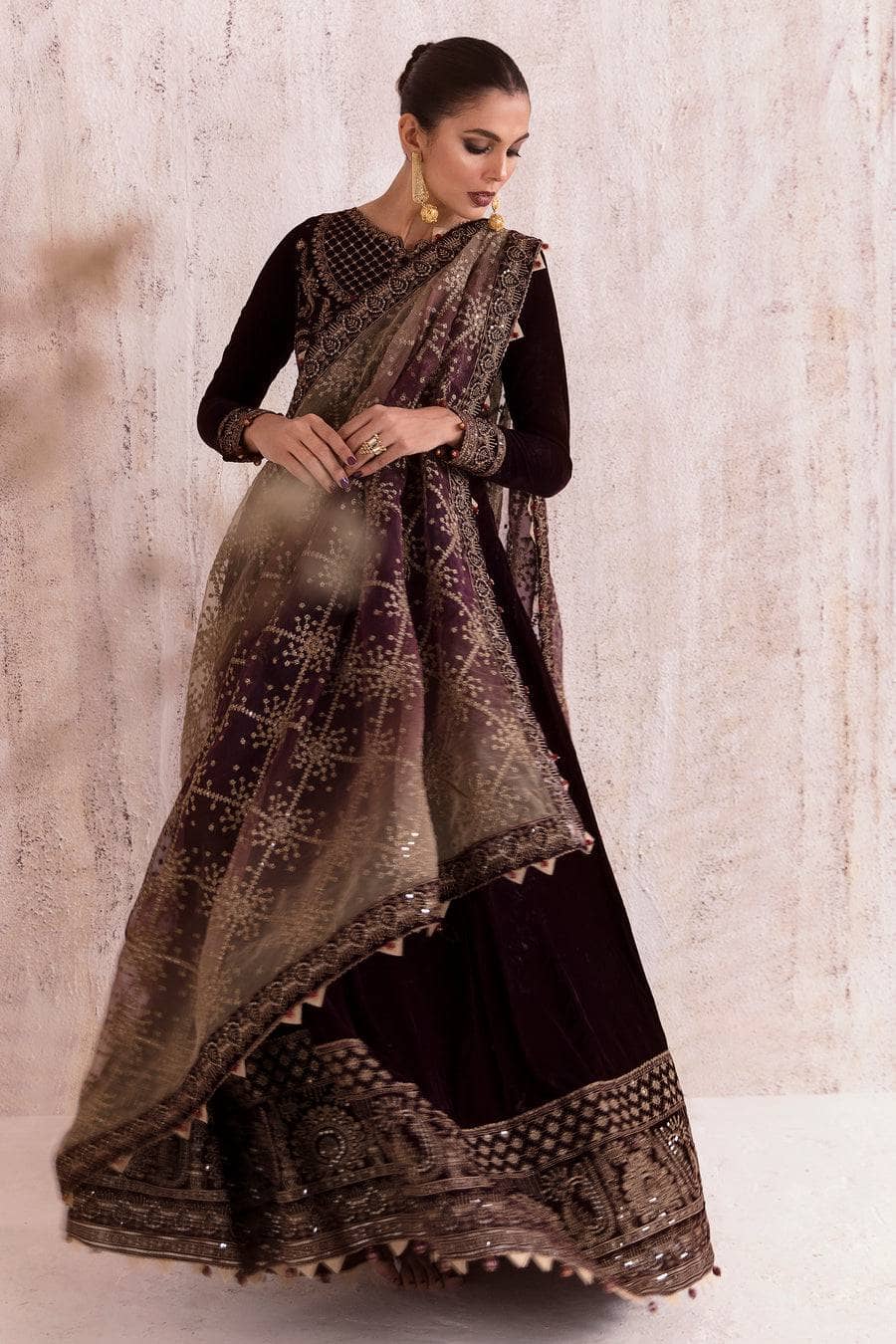 img_jazmin_velvet_awwal_boutique