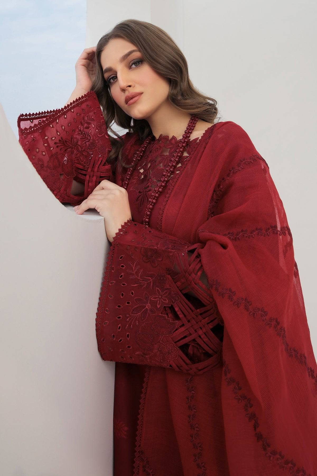 img_baroque_exclsuive_unstitched_lawn_23_awwal_boutique