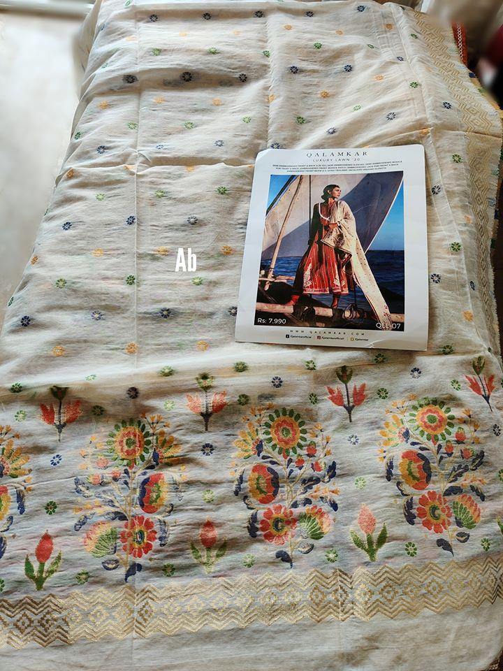 img_open_pics_qalamkar_lawn_awwal_boutique