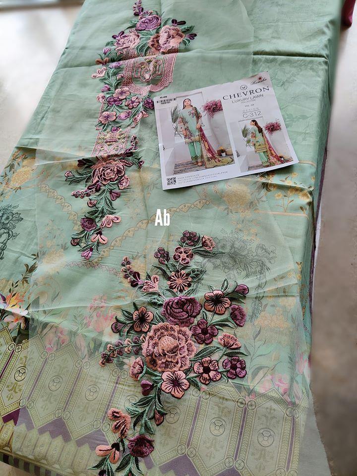 img_ramsha_chevron_lawn_awwal_boutique