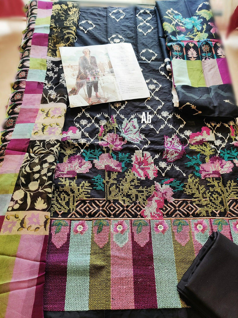 img_cross_stitch_sheesh_mahal_lawn_awwal_boutique