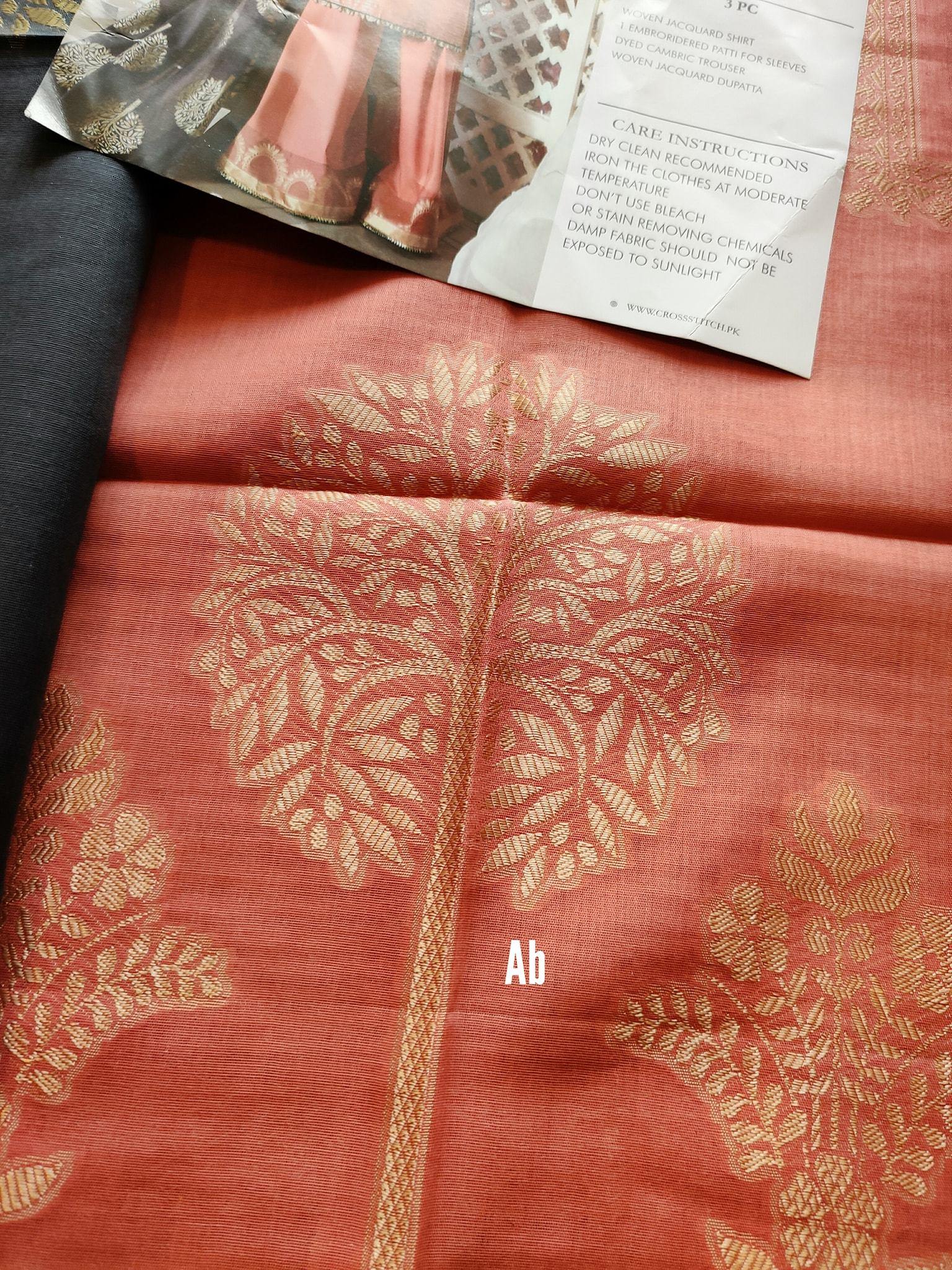 img_cross_stitch_sheesh_mahal_lawn_awwal_boutique