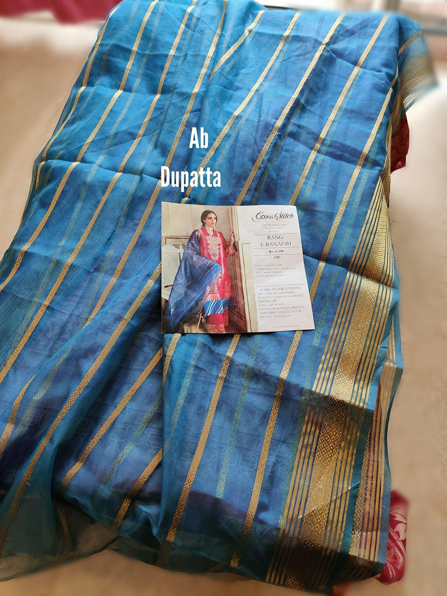 img_cross_stitch_sheesh_mahal_lawn_awwal_boutique