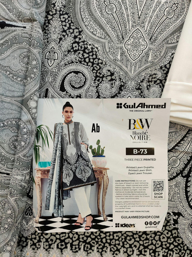 img_gul_ahmed_black_and_white_lawn_awwal_boutique