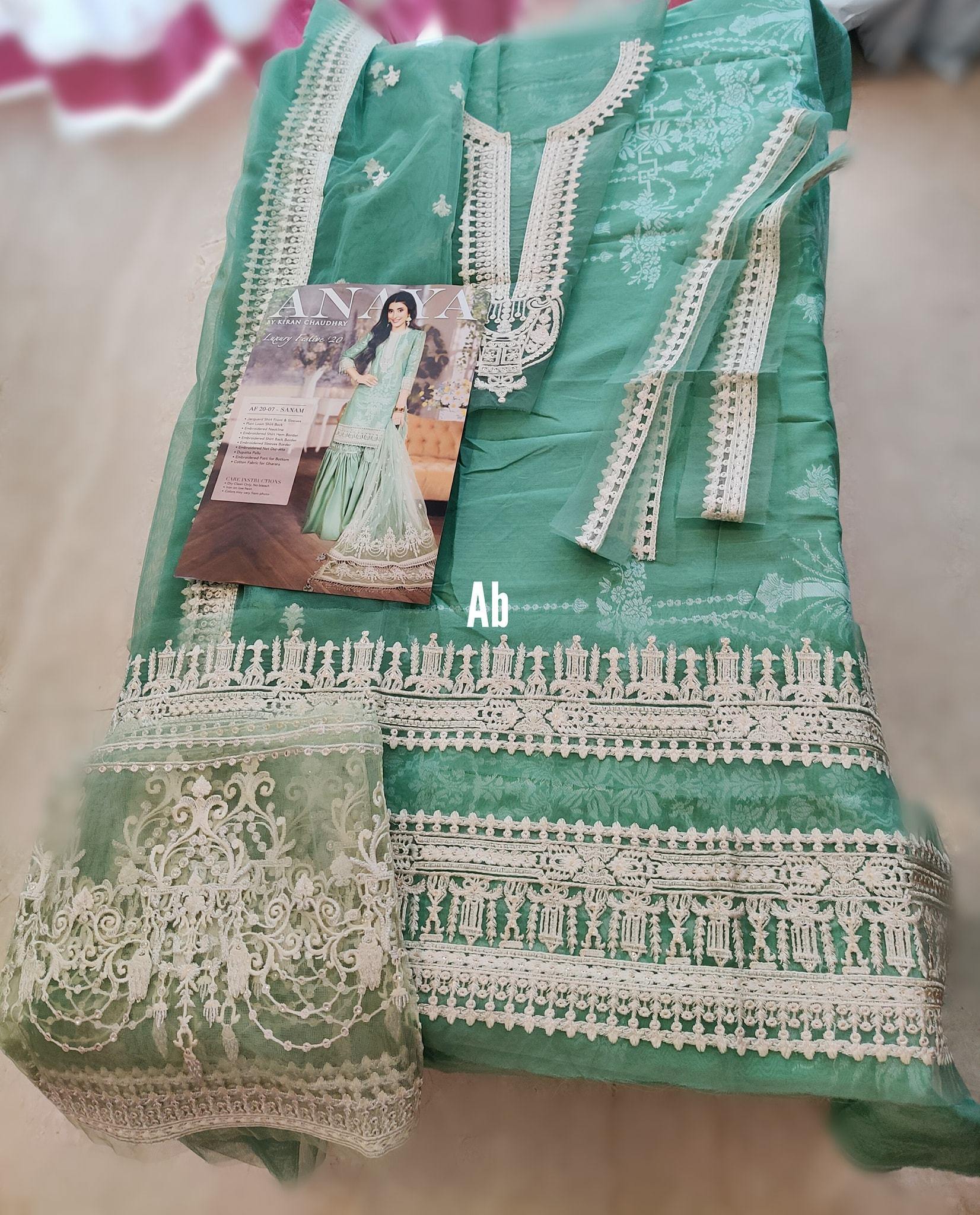 img_open_pics_anaya_festive_lawn_awwal_boutique