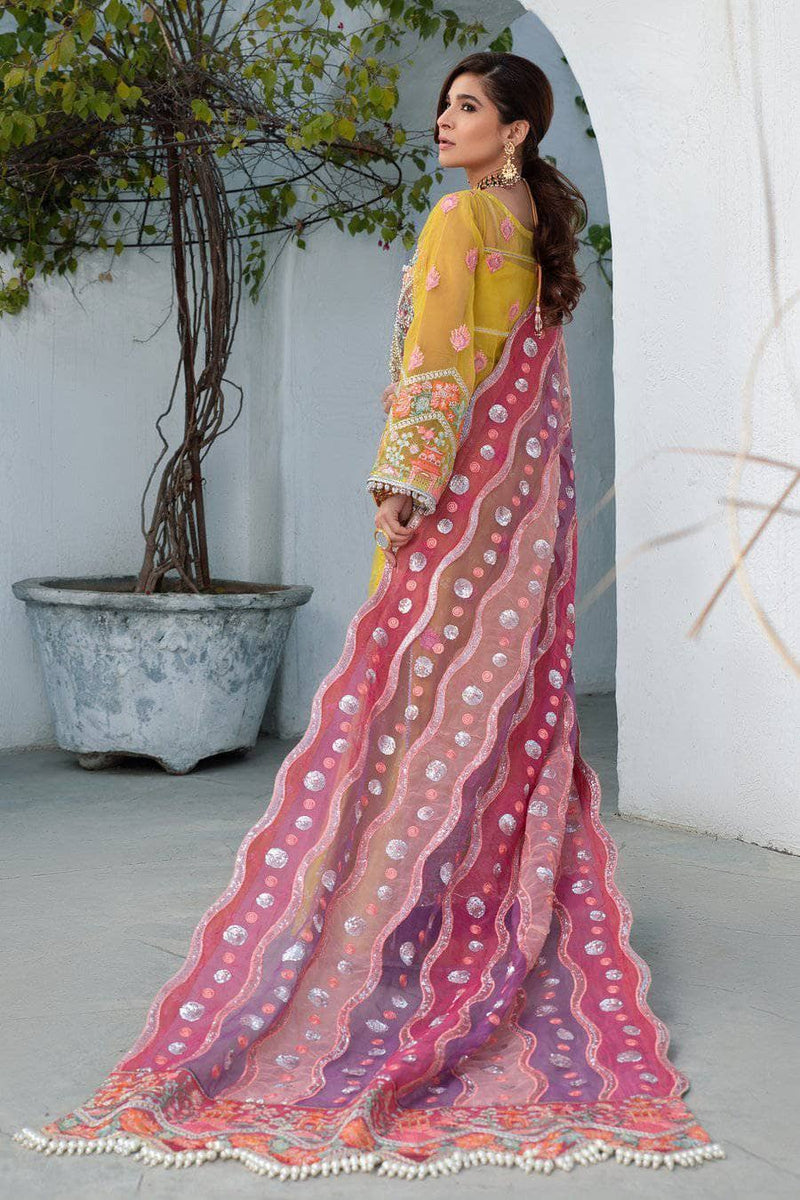 img_maryam_hussain_wedding_edition_awwal_boutique