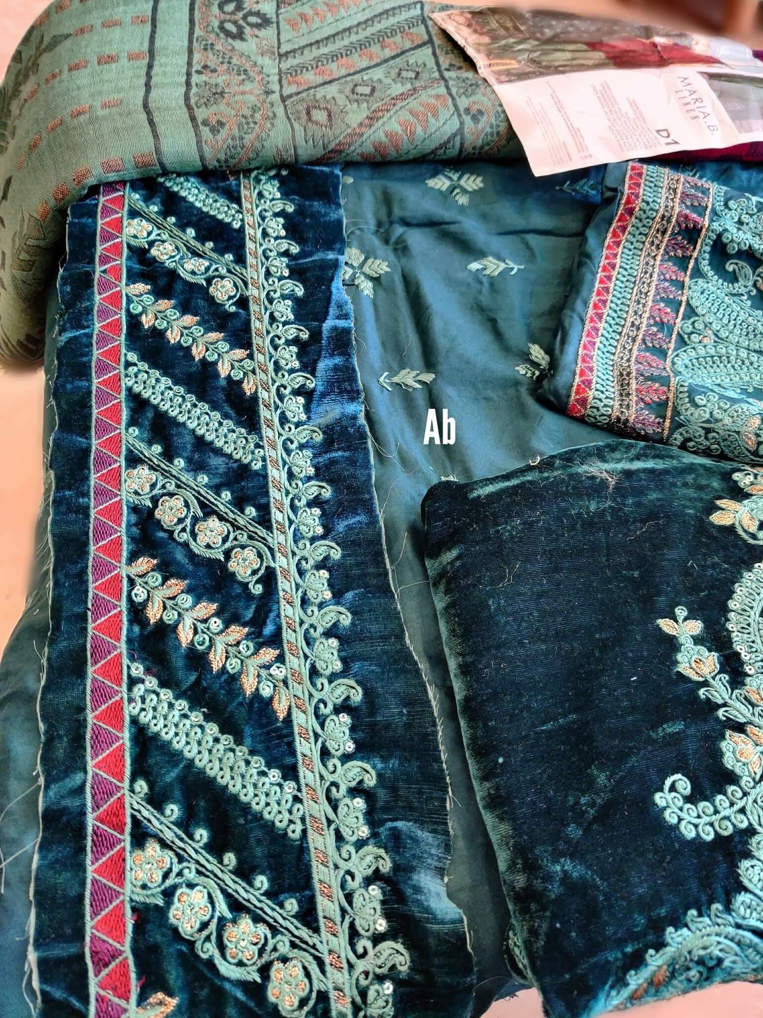 img_maria_b_linen_winter_awwal_boutique