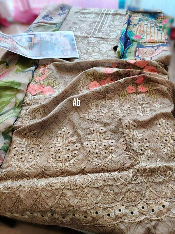 img_open_pics_raabi_luxury_lawn_awwal_boutique