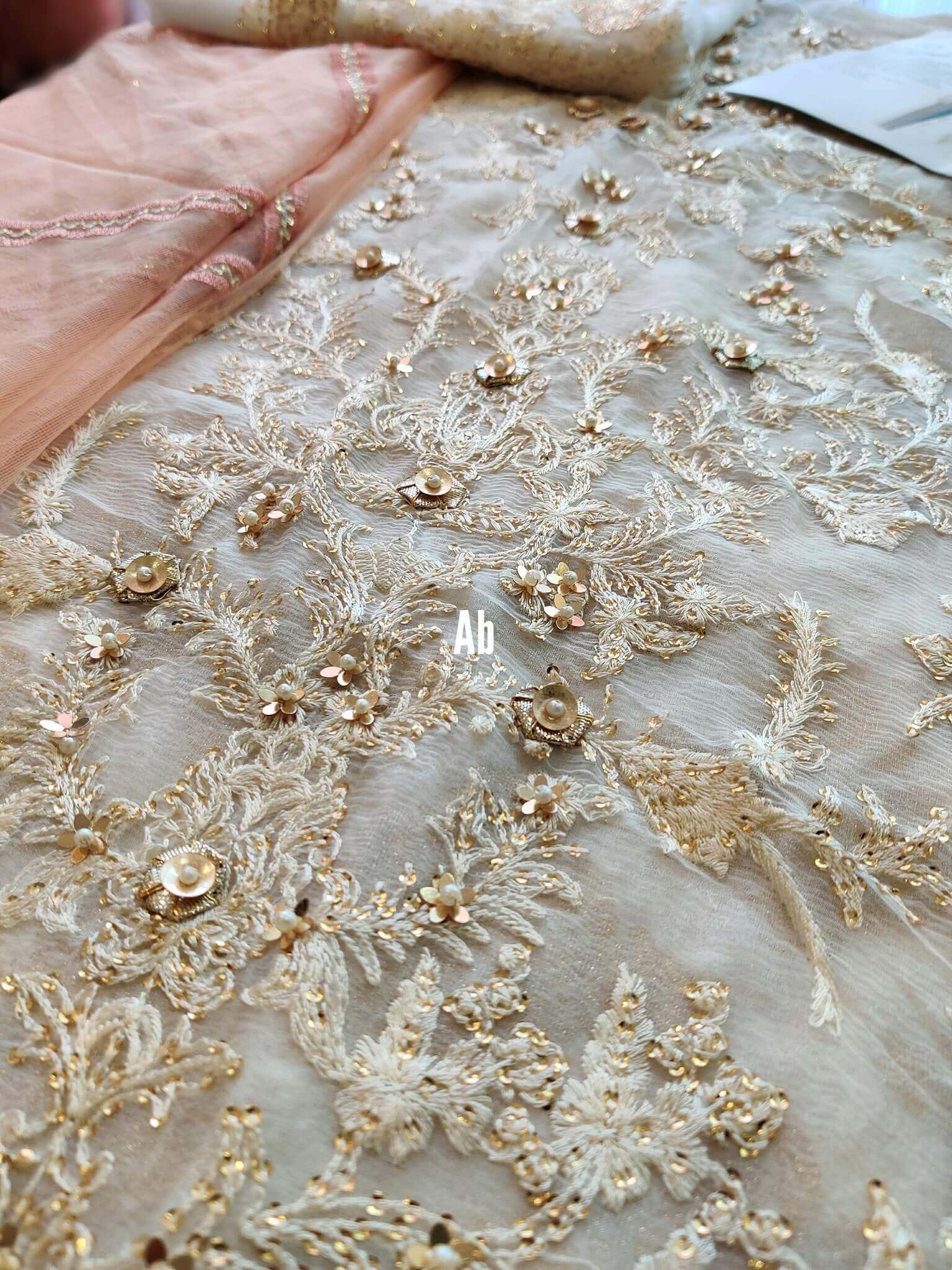 img_iznik_falaknuma_chiffon_open_pic_awwal_boutique