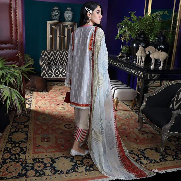 Sana Safinaz Pre-Fall Embroidered Collection 2019 – 13B