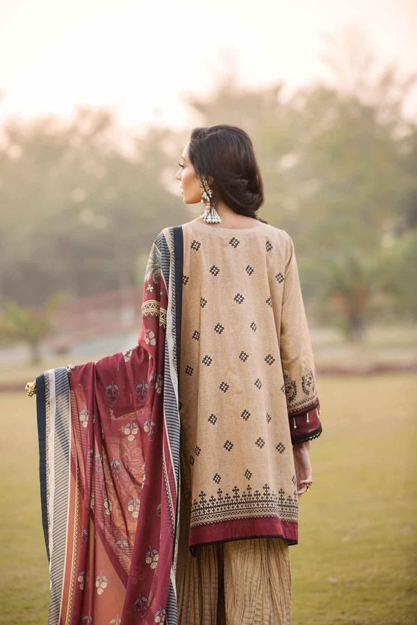 img_afsaneh_intermixe_parvaneh_lawn_collection_awwal_boutique