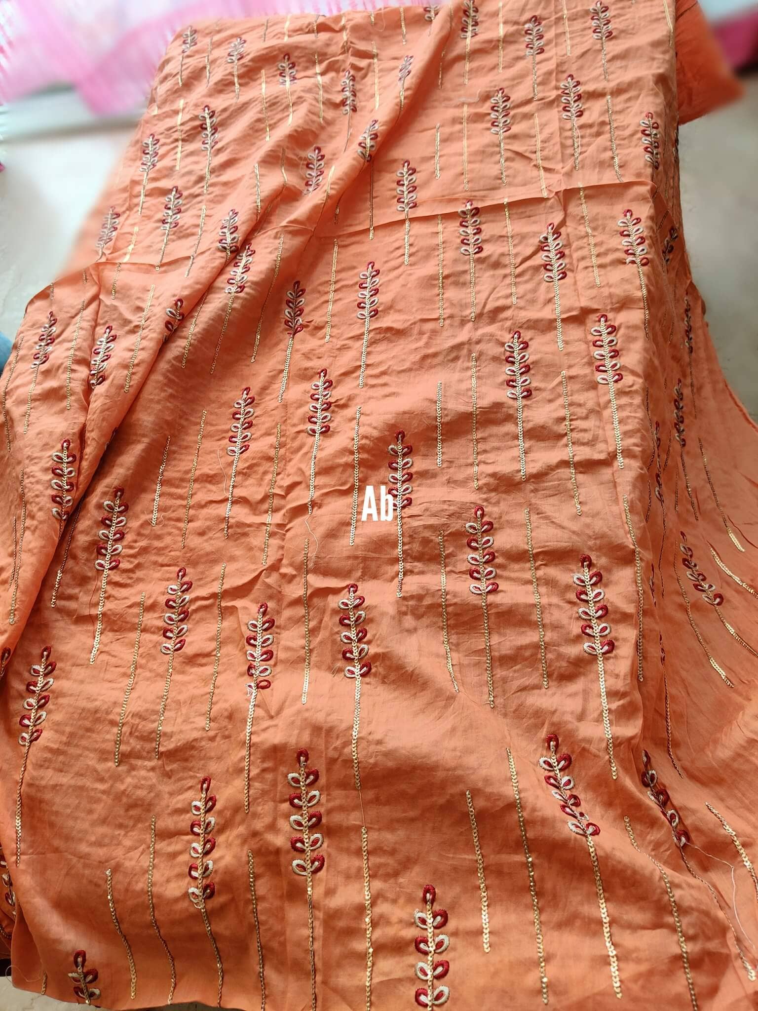 img_open_pics_qalamkar_lawn_awwal_boutique