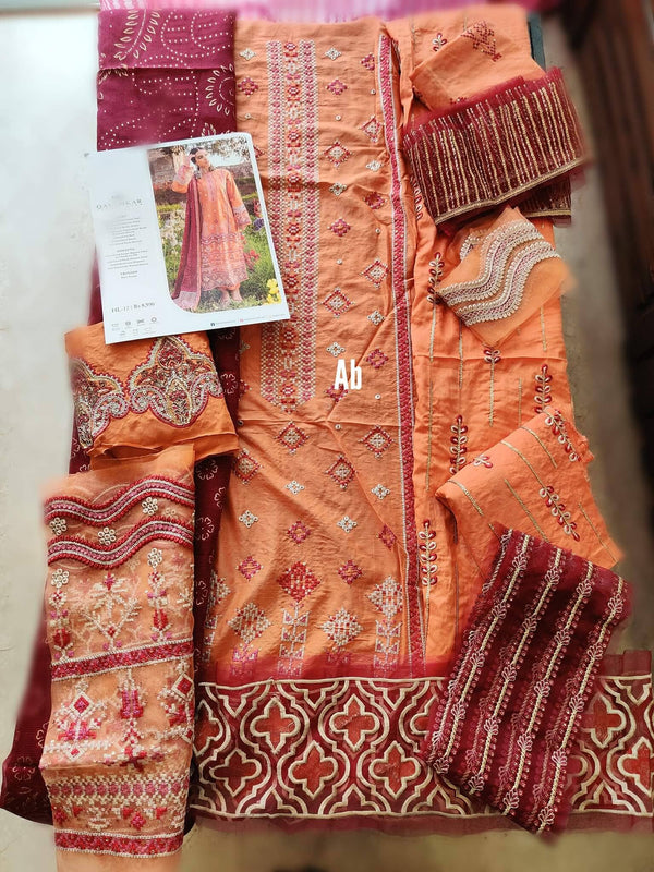 img_open_pics_qalamkar_lawn_awwal_boutique