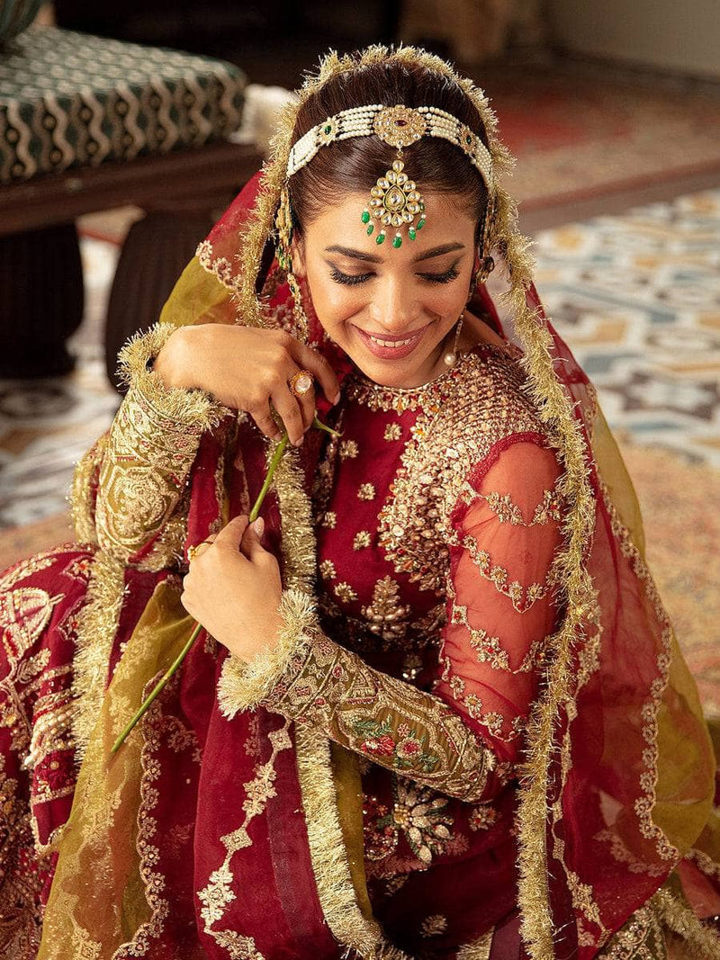 img_maryam_hussain_wedding_edition_awwal_boutique