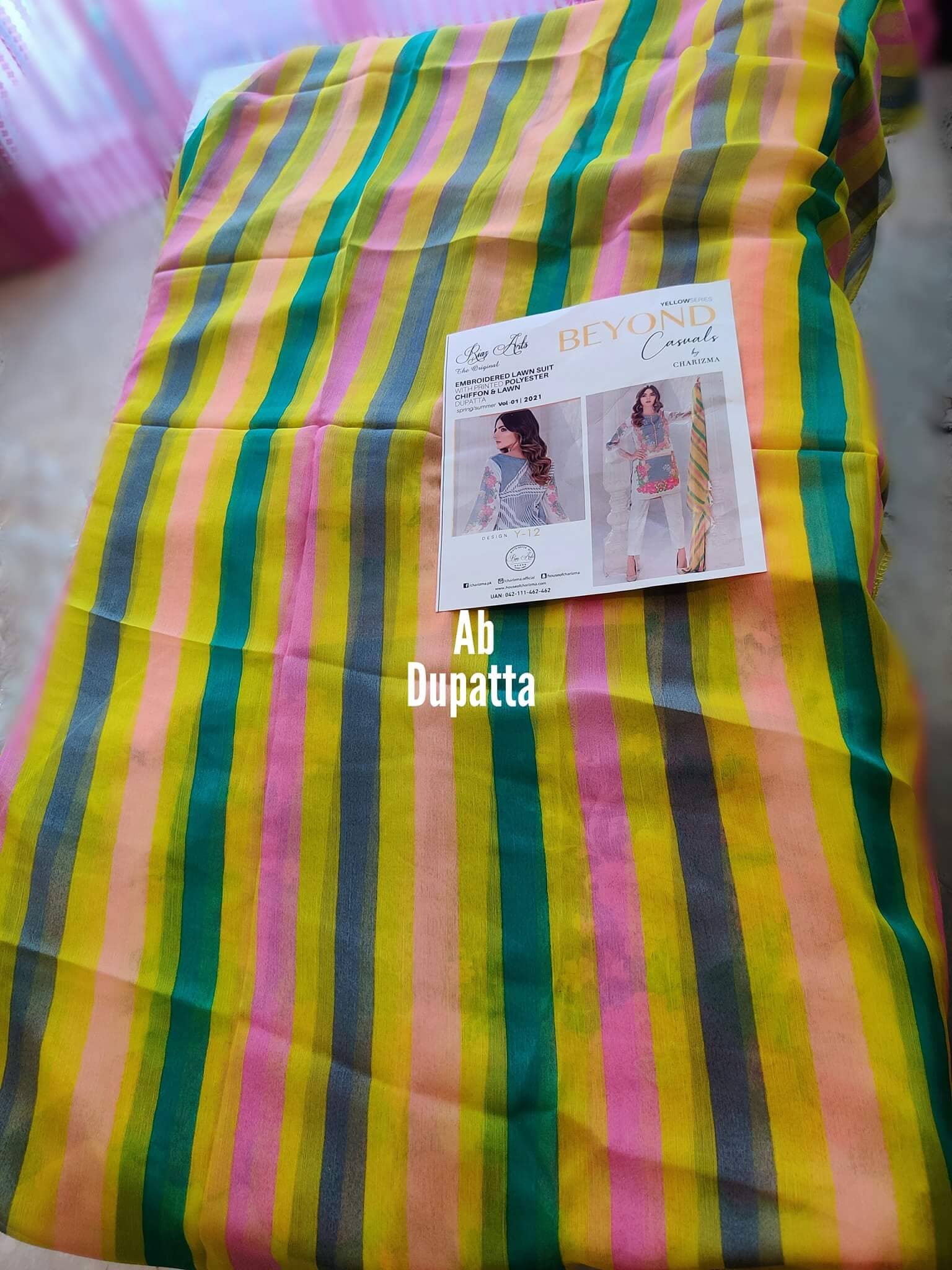 img_open_pics_charizma_yellow_series_lawn_2021_awwal_boutique