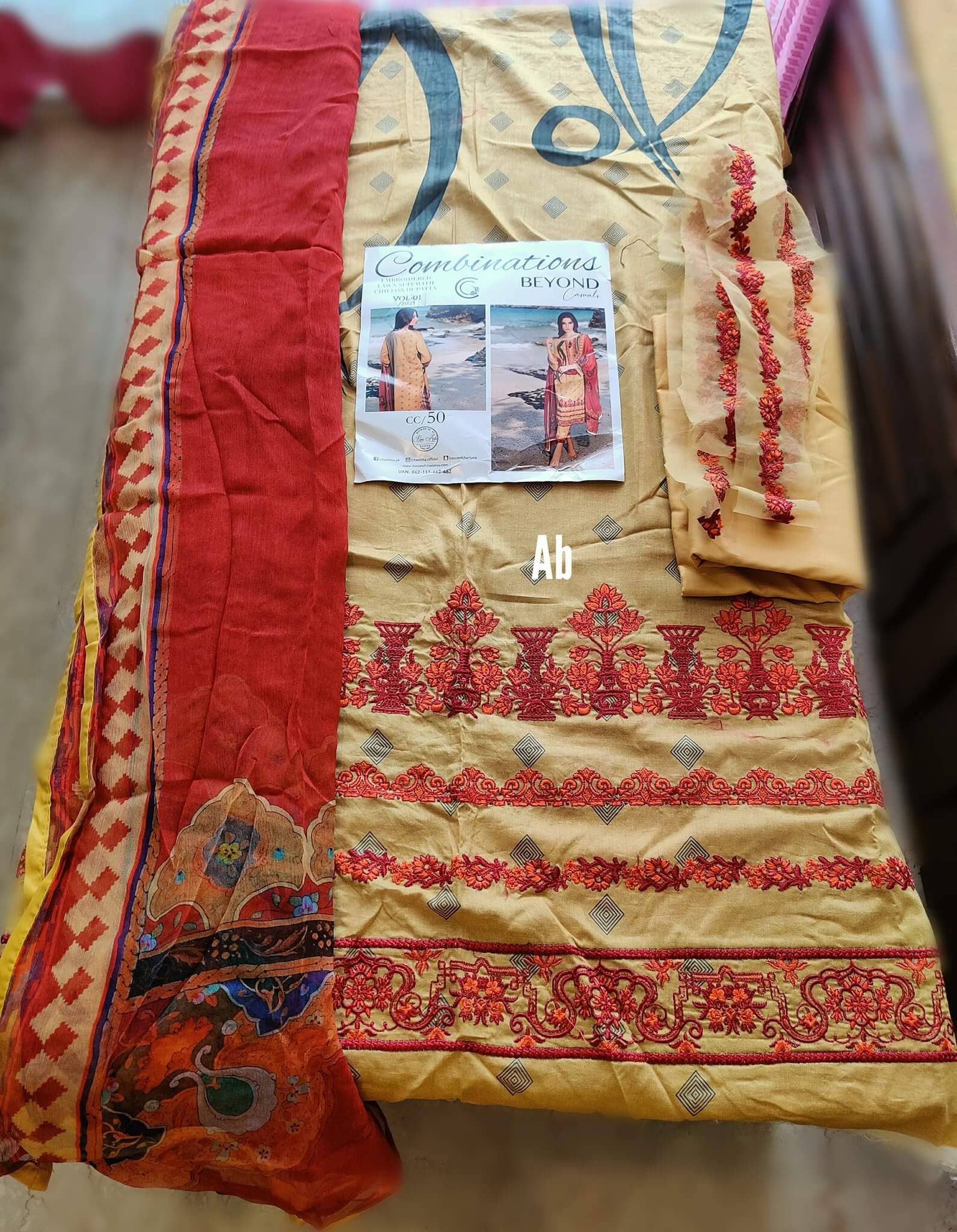 img_open_pics_charizma_combination__lawn_2021_awwal_boutique