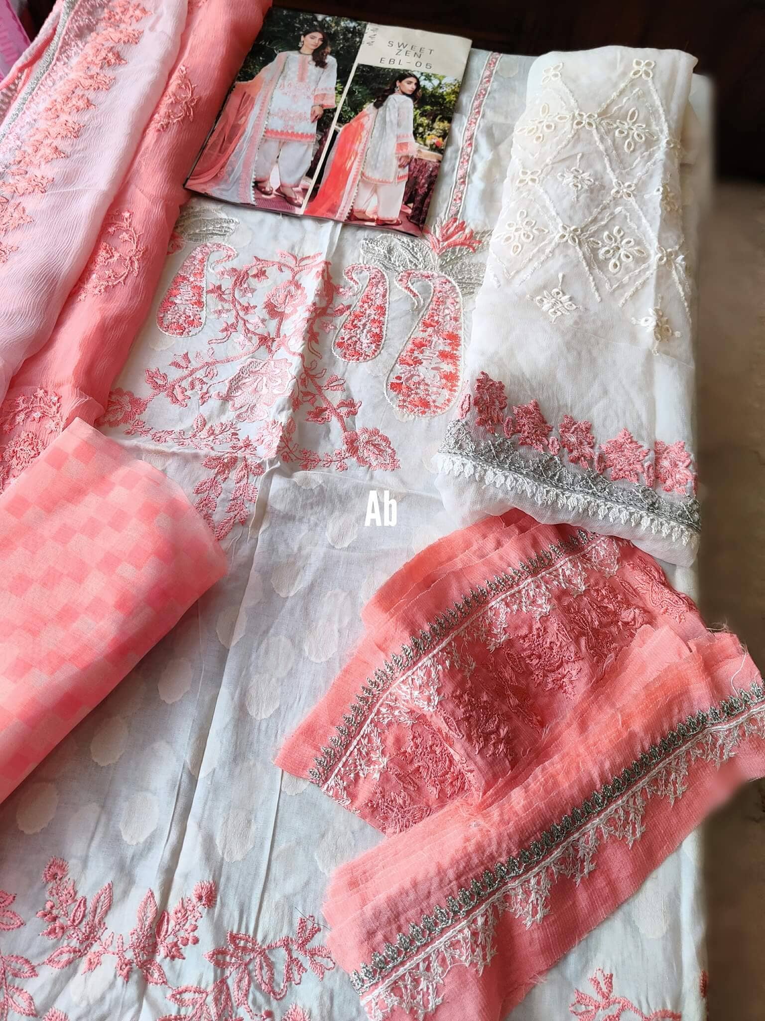 img_open_pics_charizma_festive_lawn_awwal_boutique