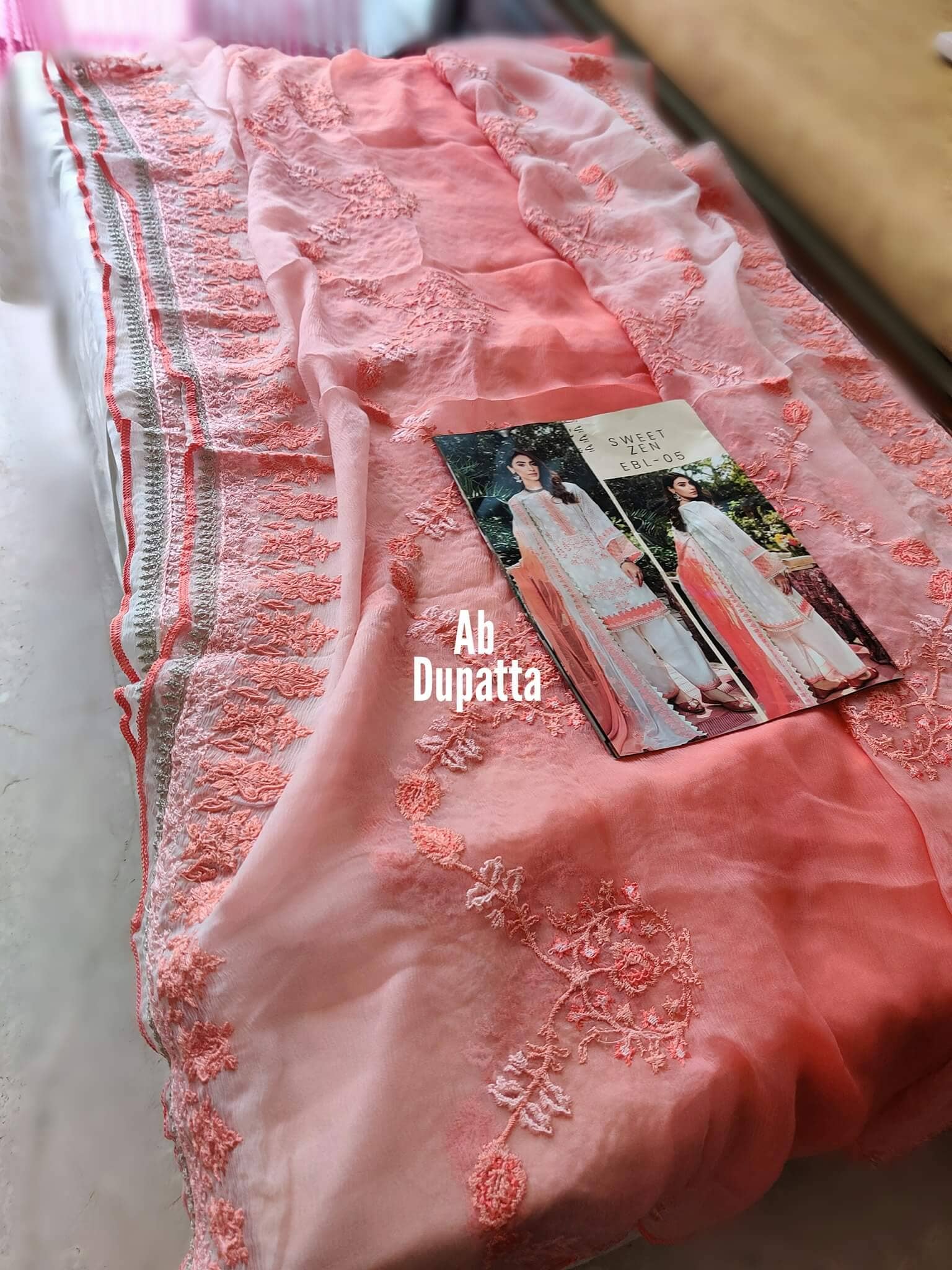 img_open_pics_charizma_festive_lawn_awwal_boutique