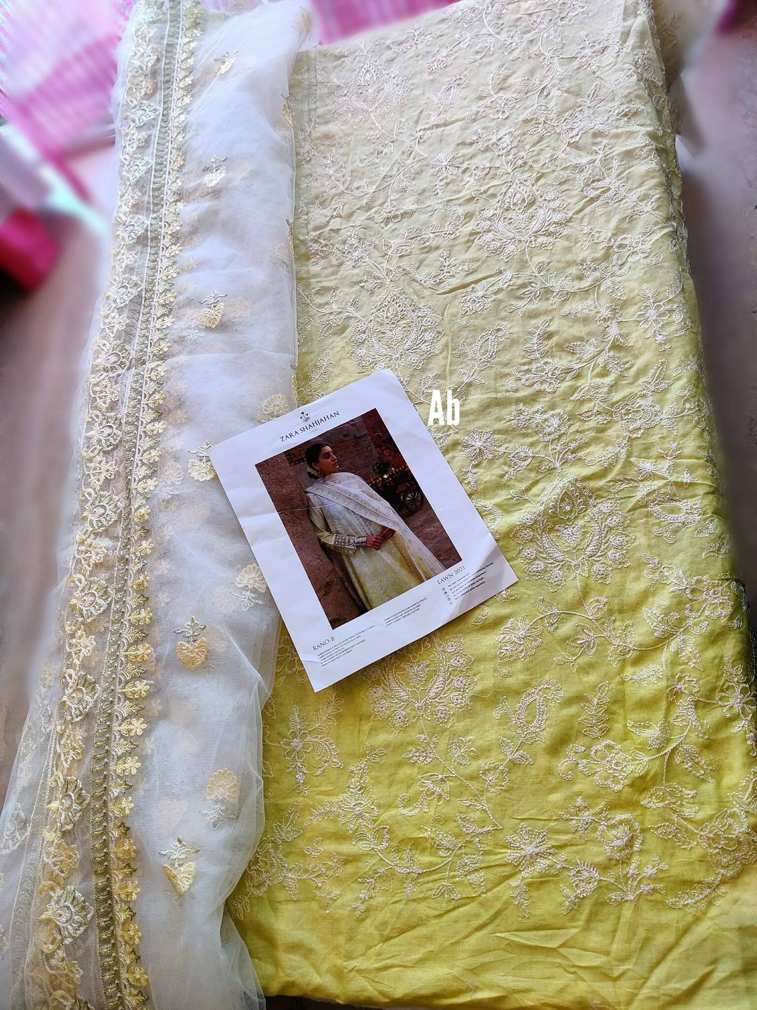 img_open_pics_zara_shahjahan_awwal_boutique