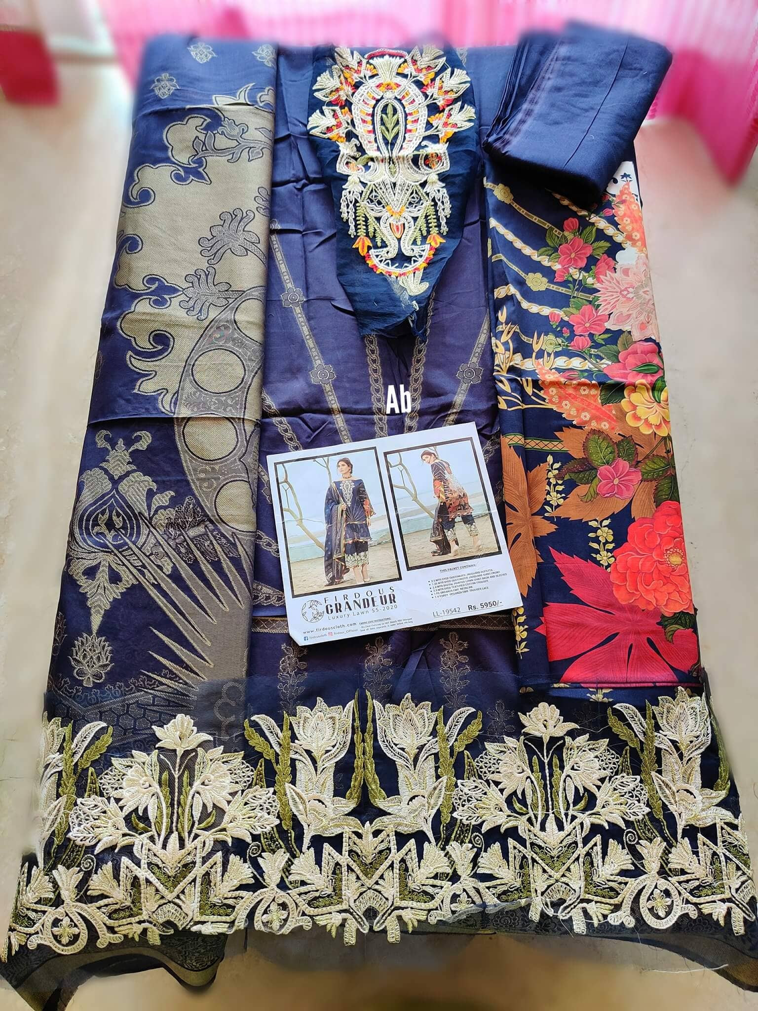 img_open_pic_firdous_lawn_awwal_boutique