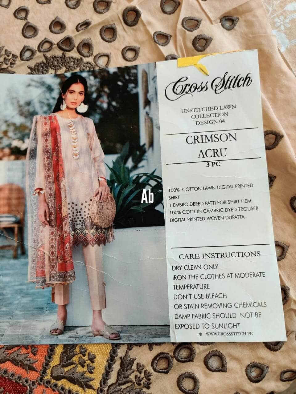 img_open_pics_cross_stitch_pakistani_suits_awwal_boutique