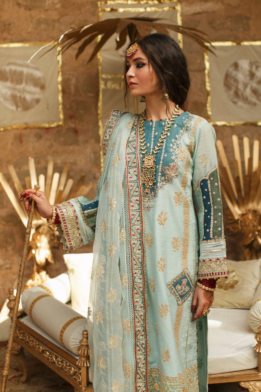 img_qalamkar_festive_formals_awwal_boutique