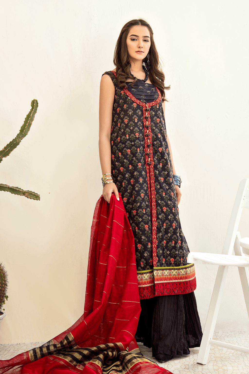 img_iznik_chinon_lawn_collection_awwal_boutique_eid_collection