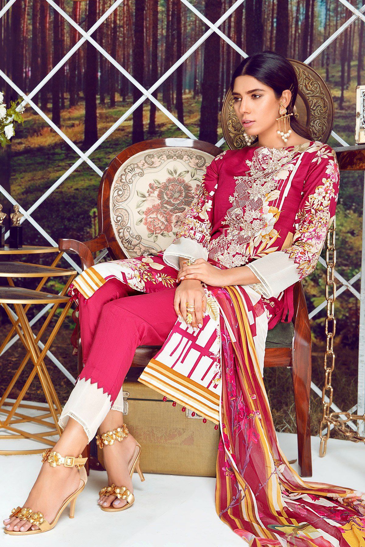 img_gul_ahmed_festive_lawn_collection_awwal_boutique