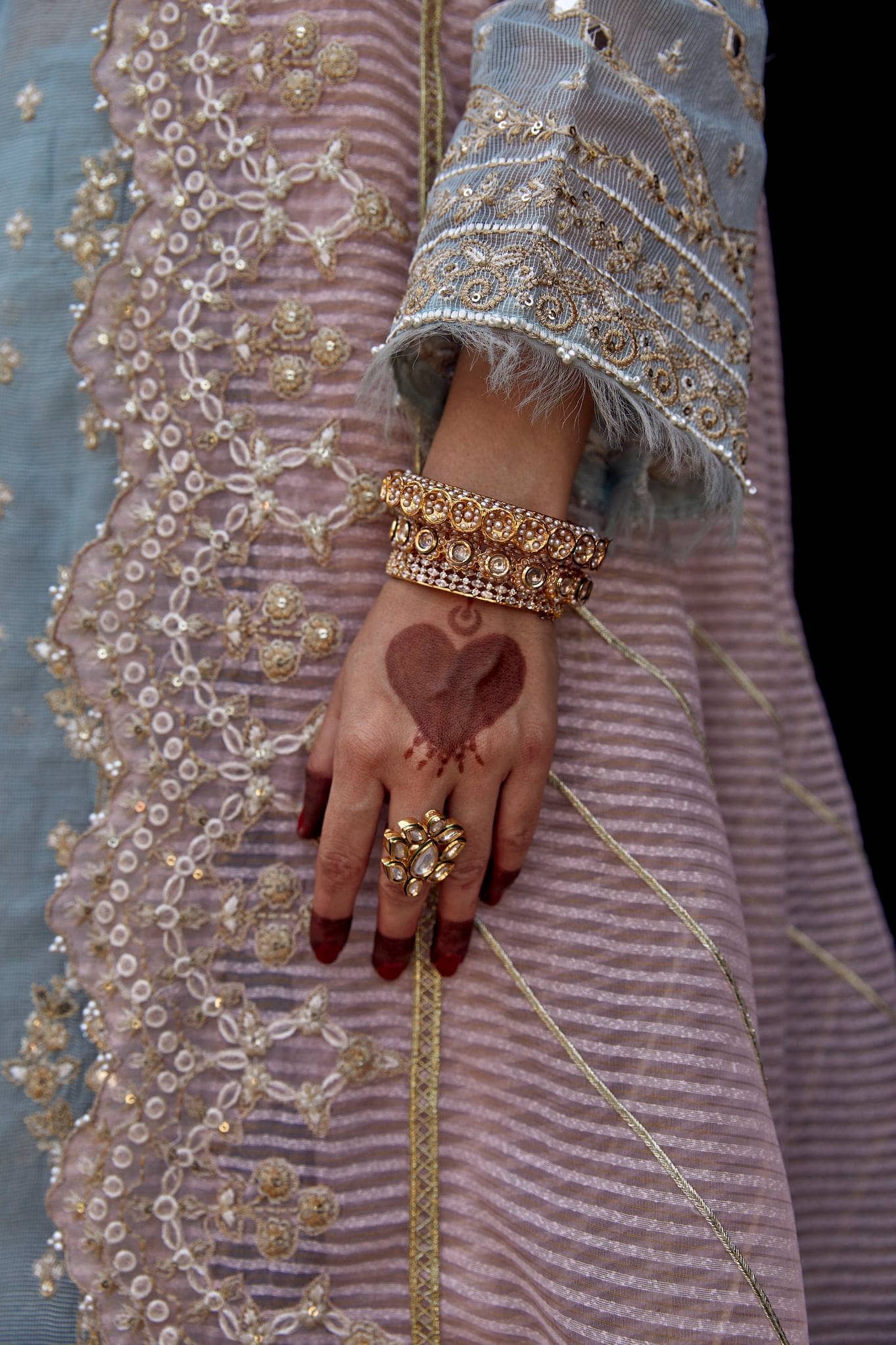 img_qalamkar_luxury_chiffon_awwal_boutique