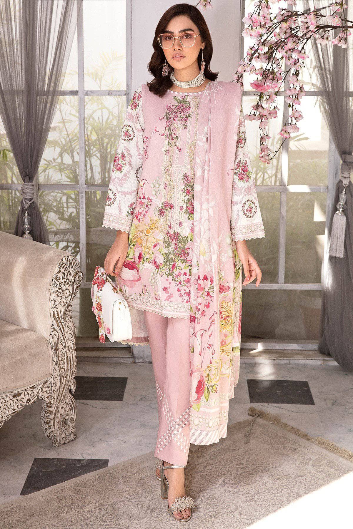 img_jade_urbane_embroidered_lawn_2021_awwal_boutique