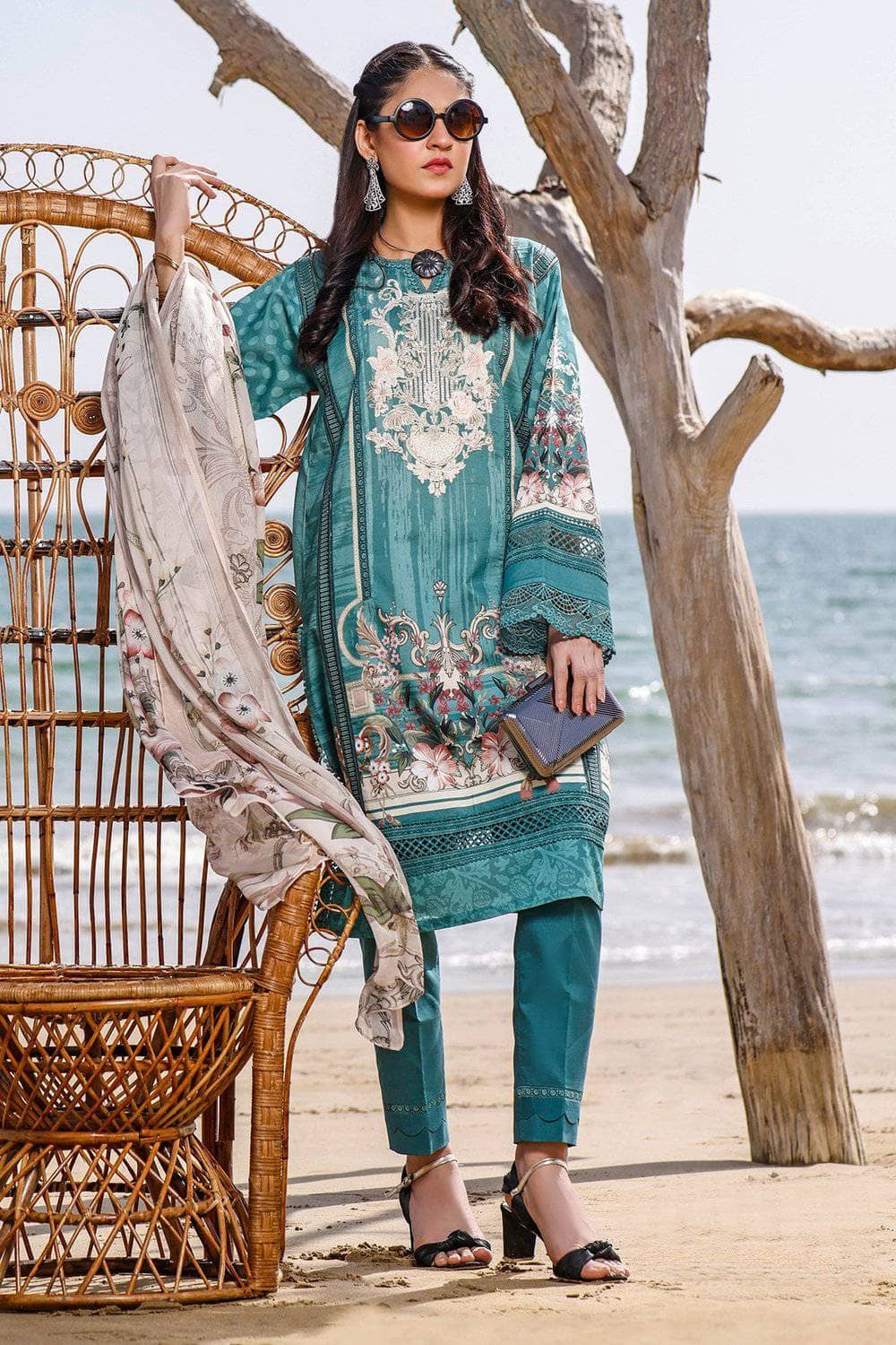 img_jade_urbane_embroidered_lawn_2021_awwal_boutique