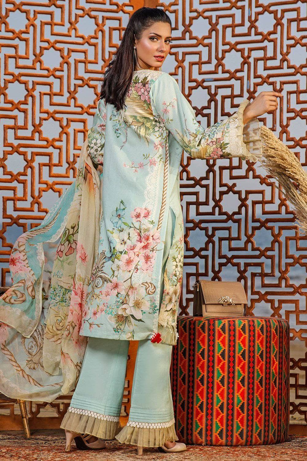 img_jade_urbane_embroidered_lawn_2021_awwal_boutique