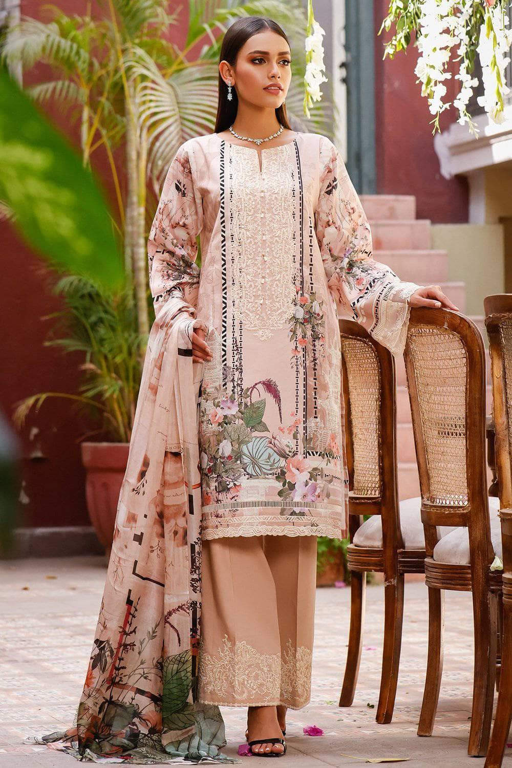 img_jade_ombre_premium_lawn_2021_awwal_boutique