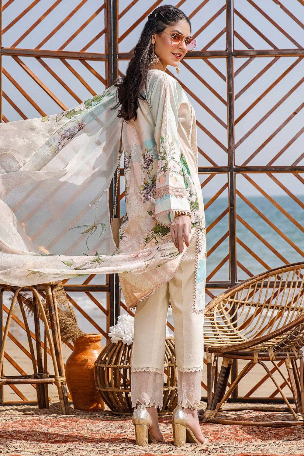 img_jade_urbane_embroidered_lawn_2021_awwal_boutique