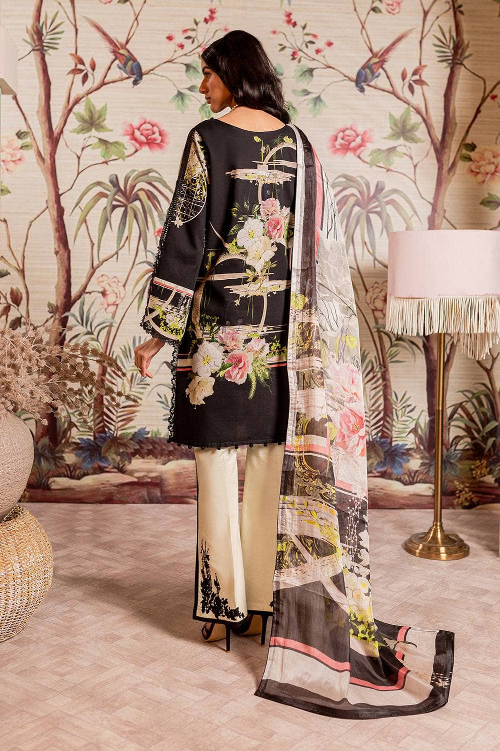 img_jade_florence_lawn_23_awwal_boutique