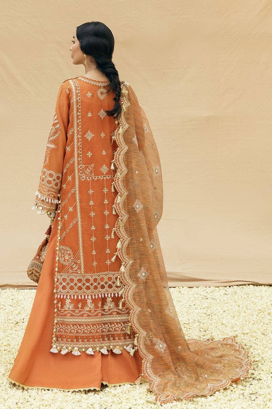 img_afrozeh_dhoop_kinarey_lawn_22_awwal_boutique