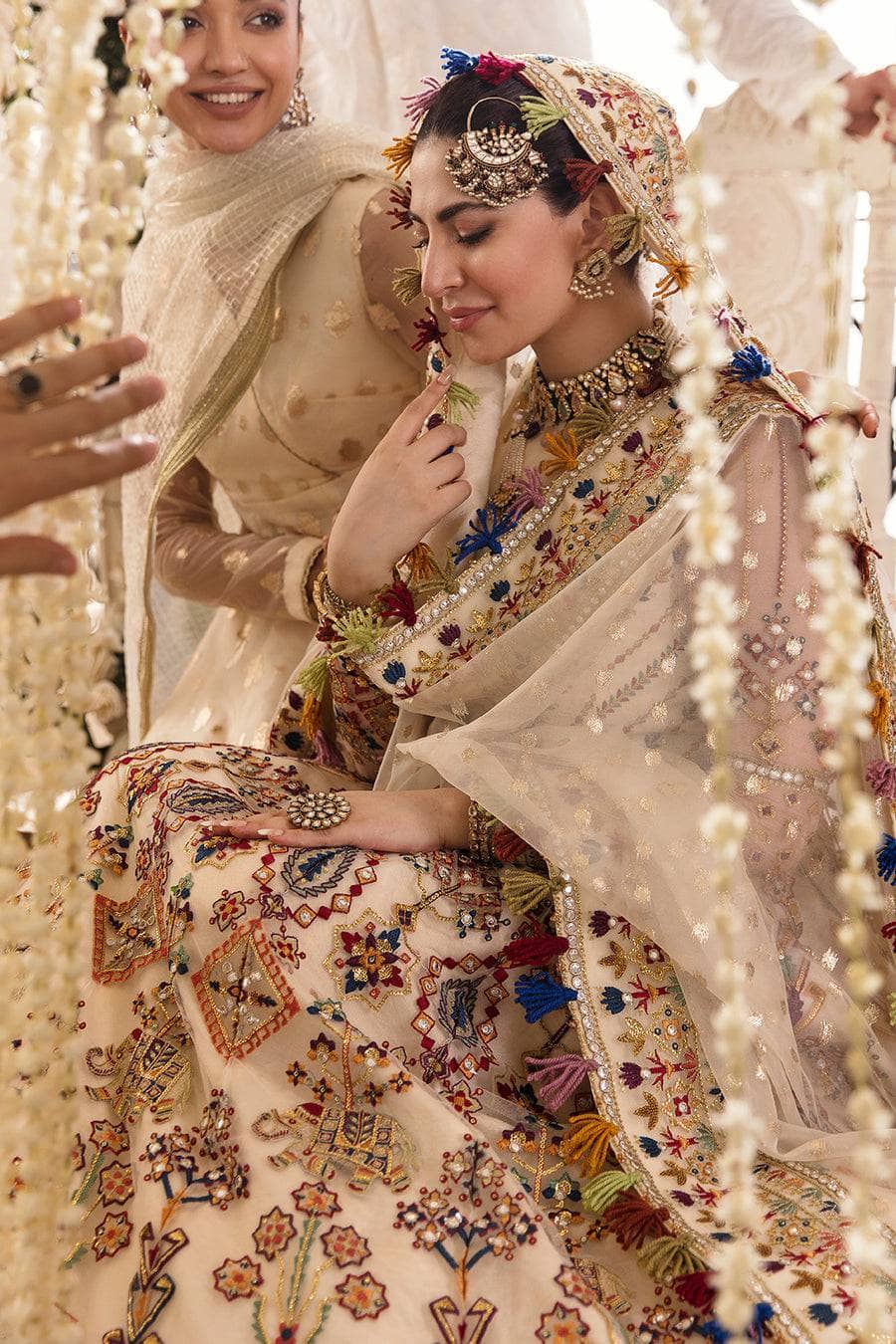 img_afrozeh_shehnai_wedding_edition_awwal_boutique