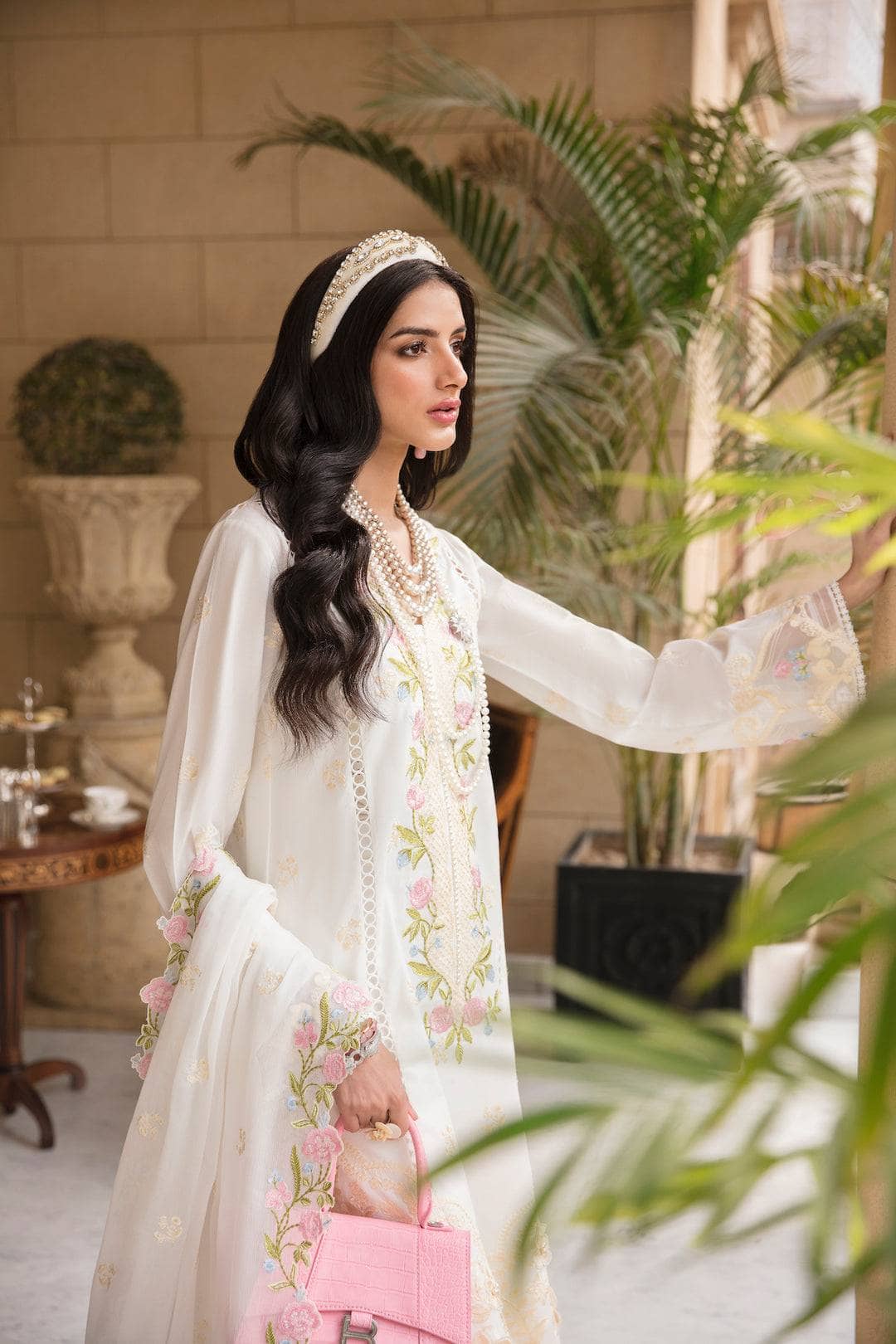 img_sable_v_luxury_lawn_23_awwal_boutique