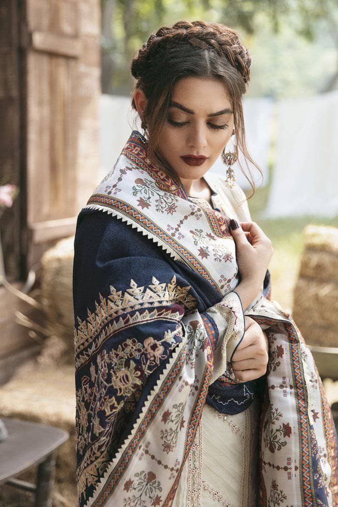 img_qalamkar_luxury_shawl_collection_awwal_boutique