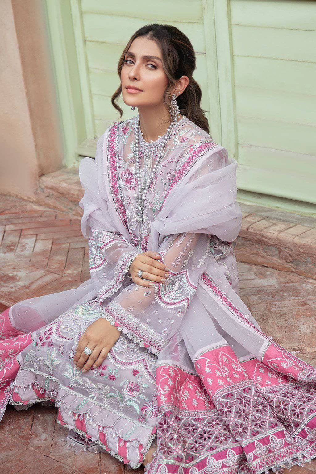 img_afrozeh_hayat_wedding_edition_awwal_boutoque