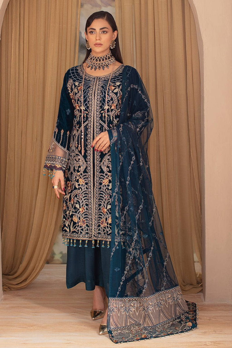 img_ramsha_velvet_awwal_boutique
