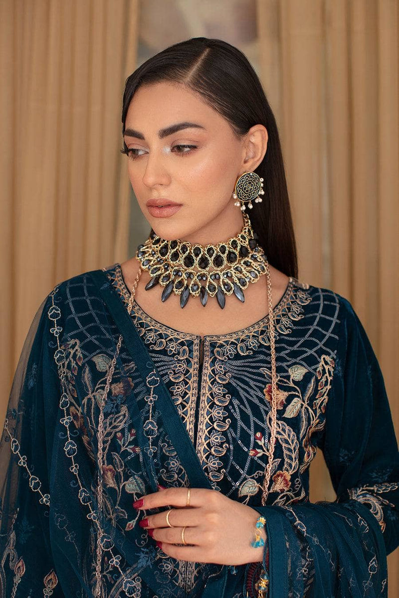 img_ramsha_velvet_awwal_boutique