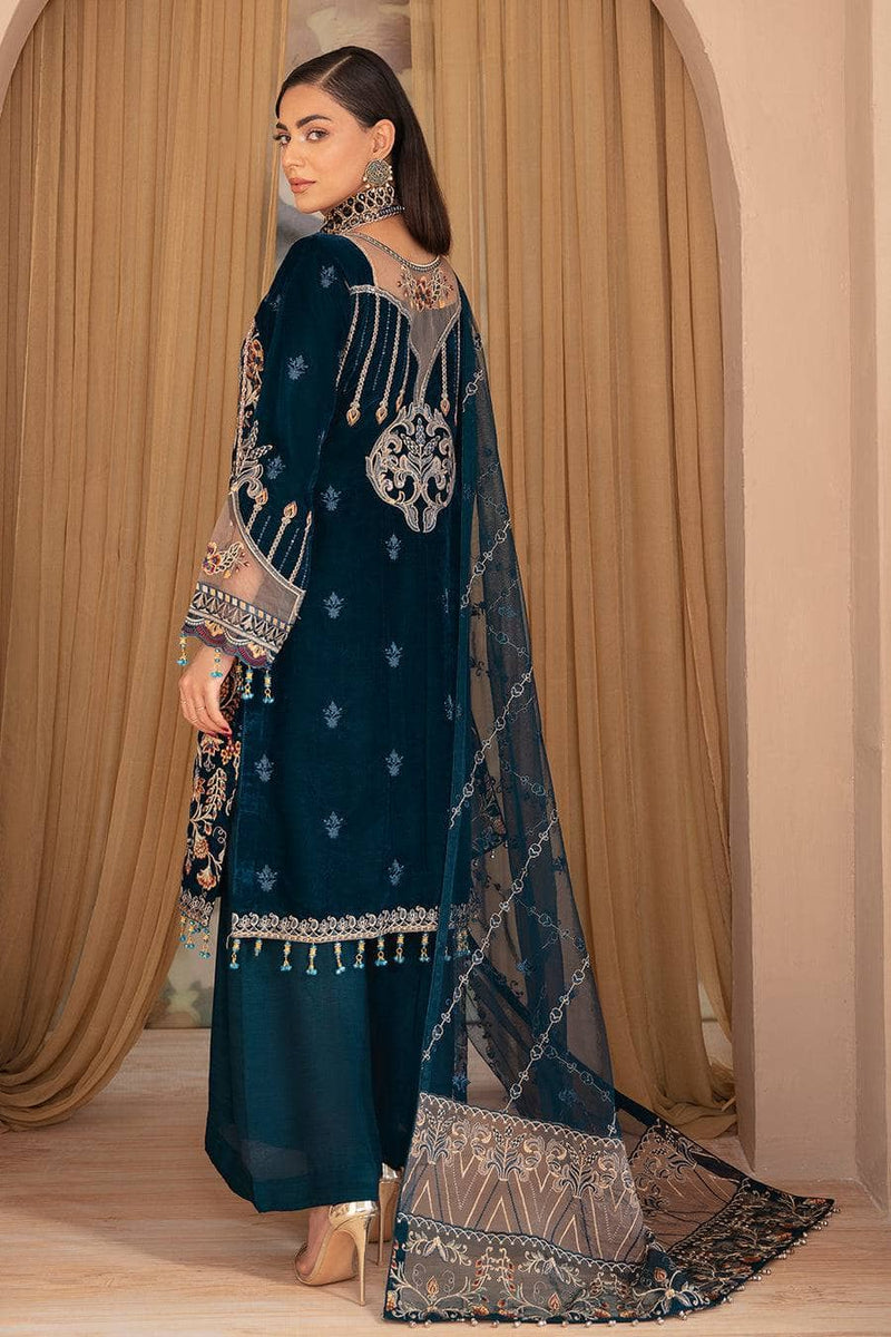 img_ramsha_velvet_awwal_boutique