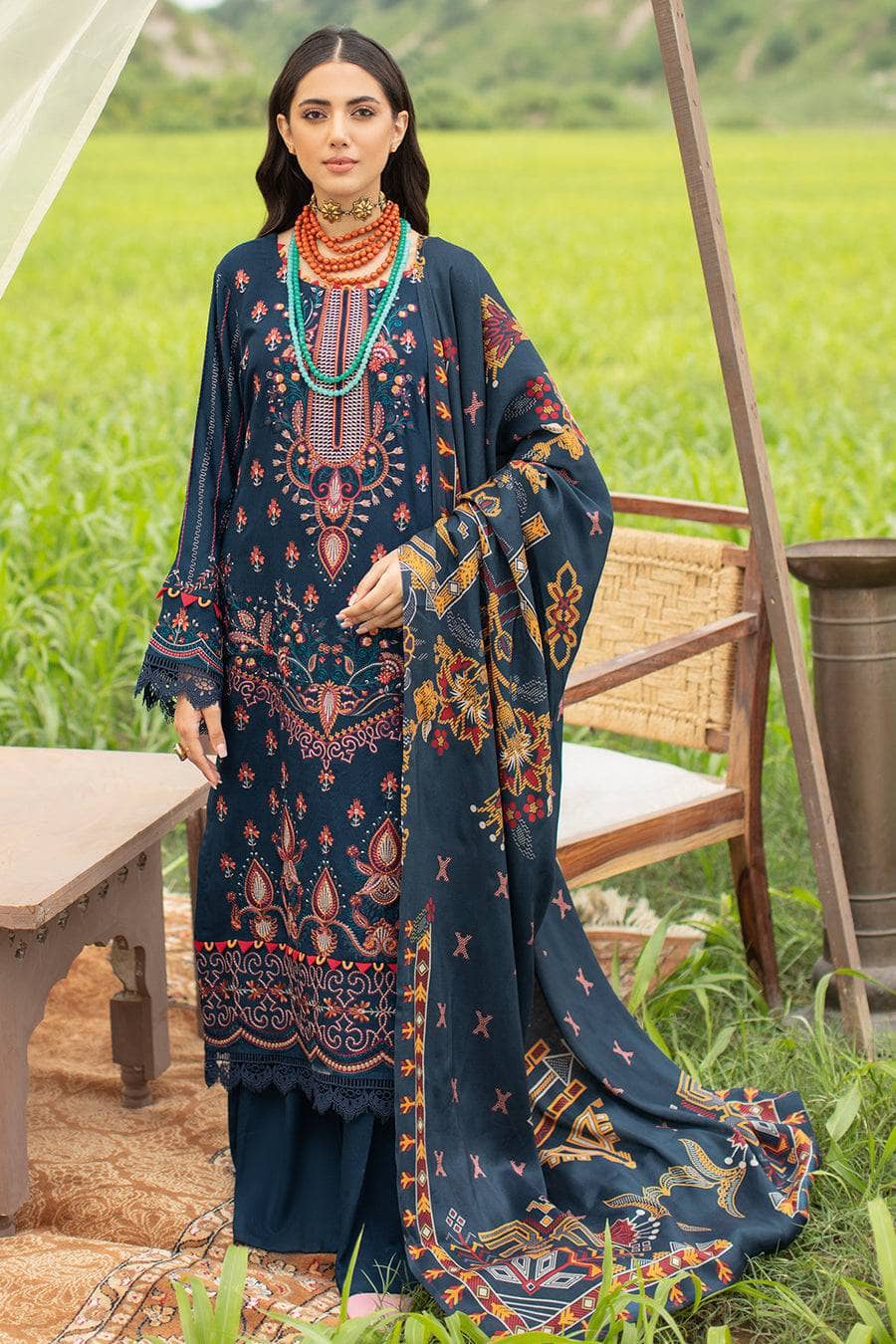 img_ramsha_reet_karandi_awwal_boutique