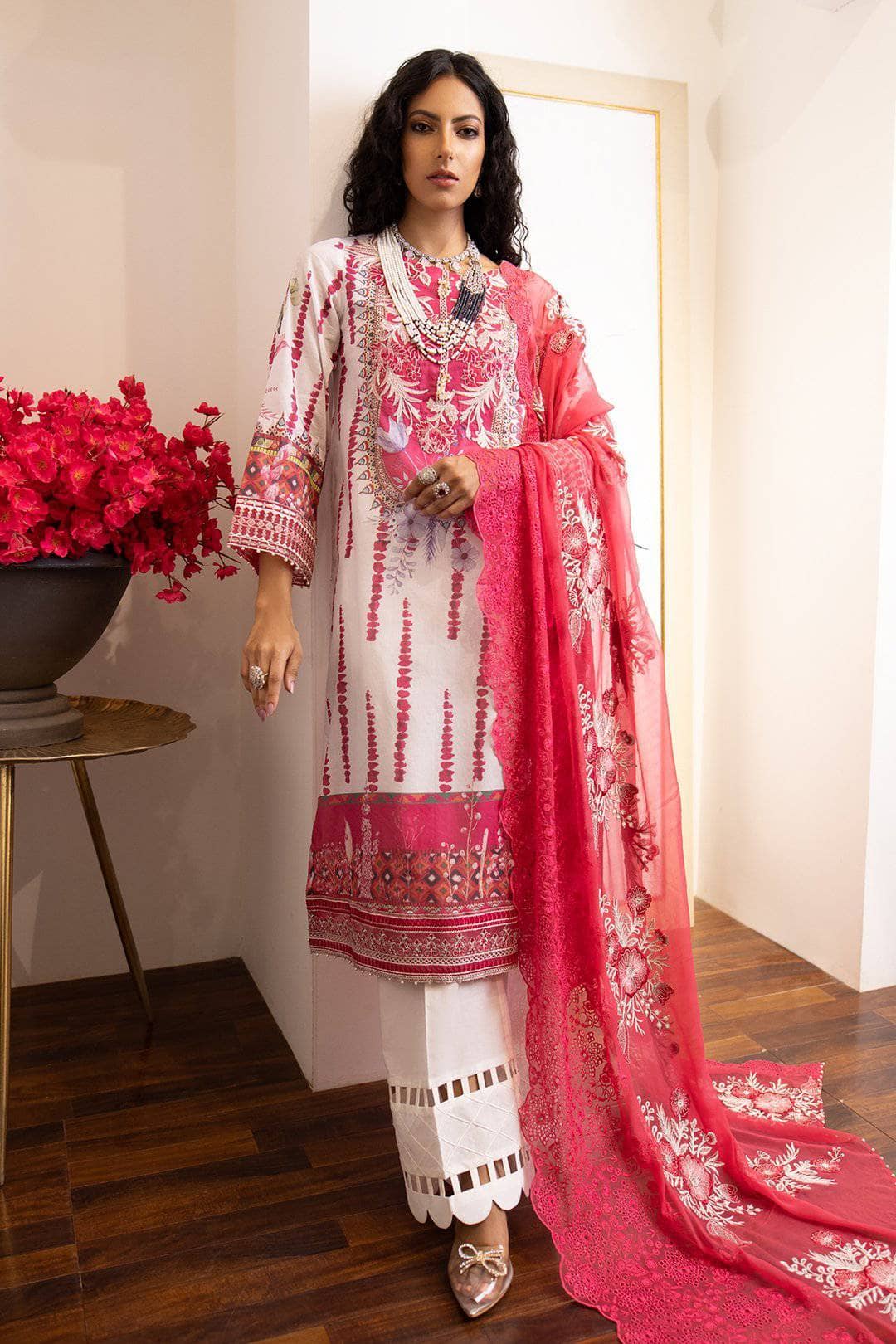 img_nureh_lawn_collection_awwal_boutique