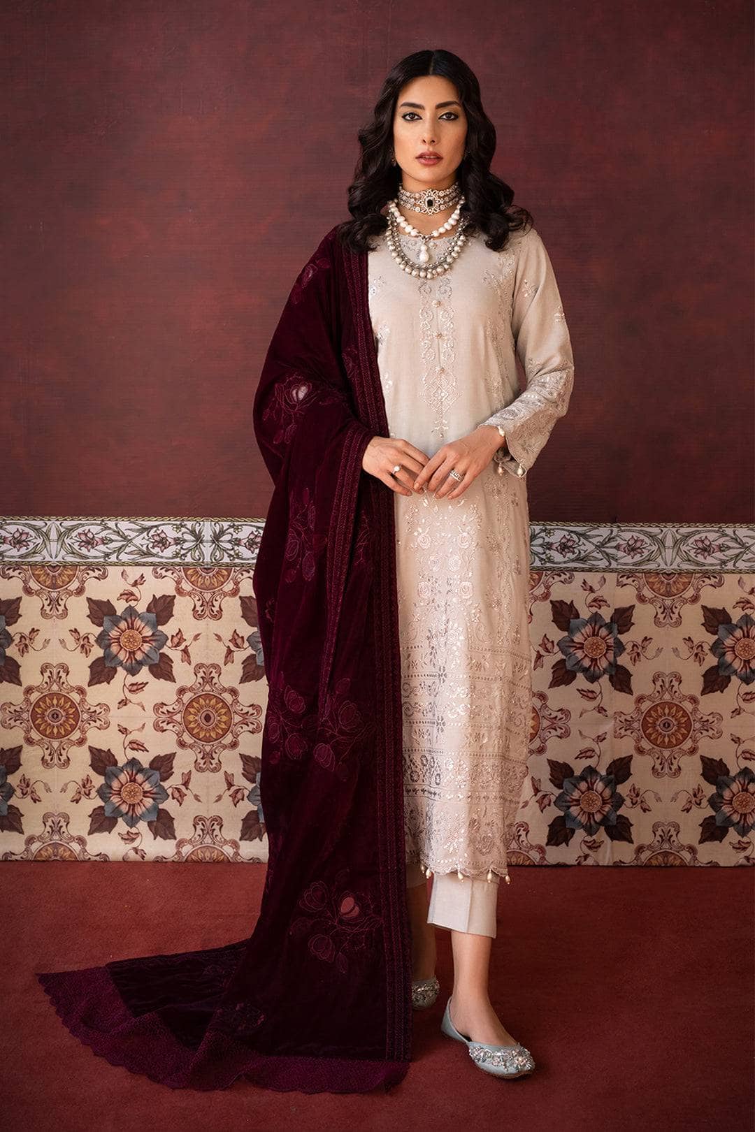 img_leather_peach_embroidered_shirt_velvet_shawl_awwal_boutique