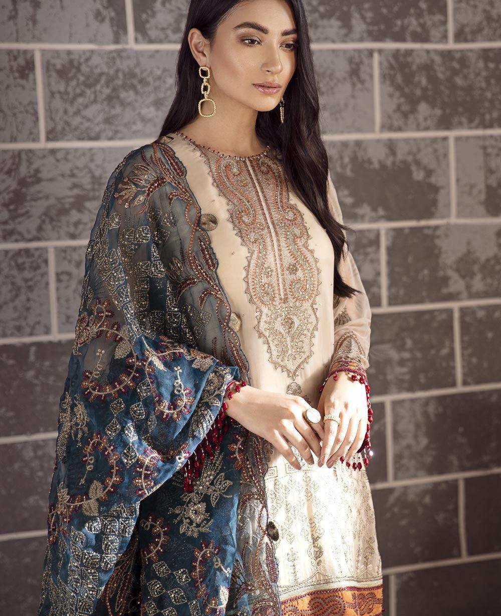 img_xenia_formals_rohtas_wedding_edition_awwal_boutique